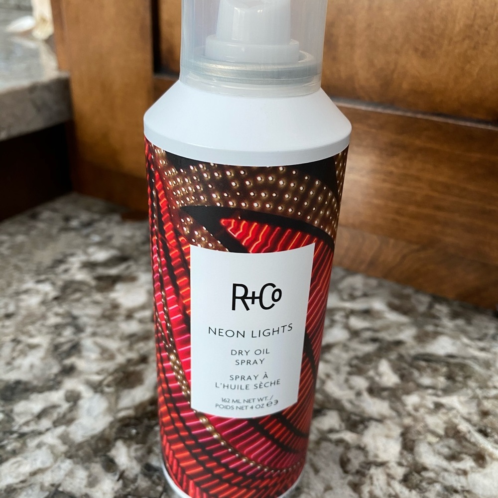R+Co Neon Lights 4oz New
